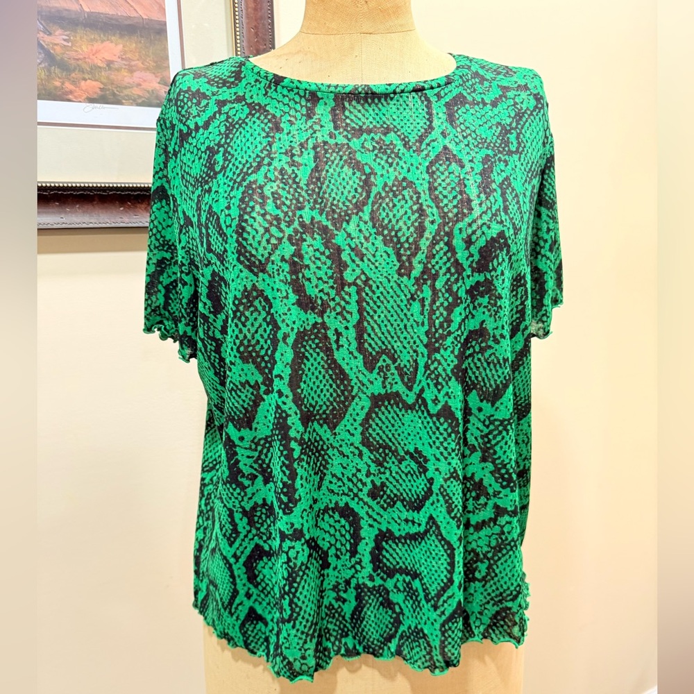 Nine West Green Snake Print Top